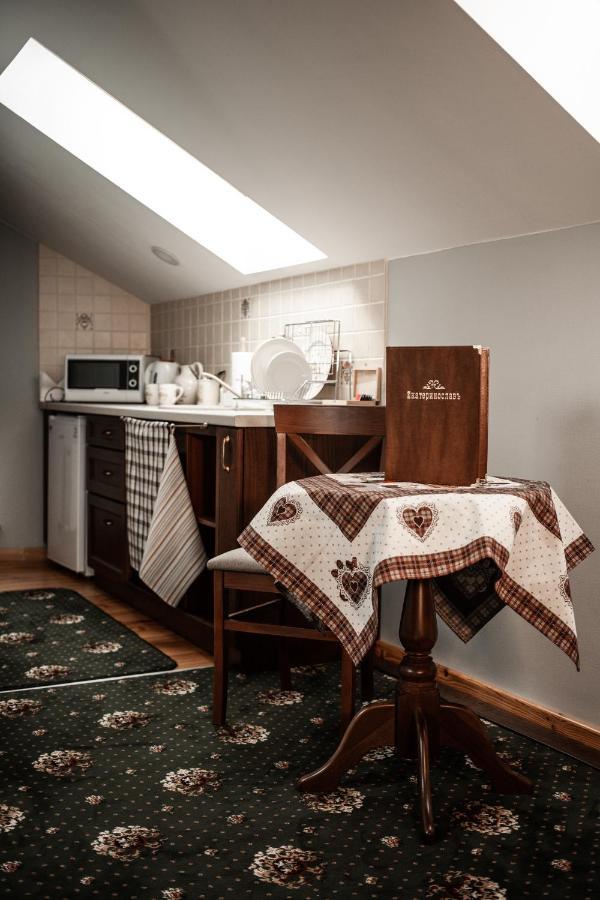 Hotel Ekaterinoslav Dnipro Esterno foto
