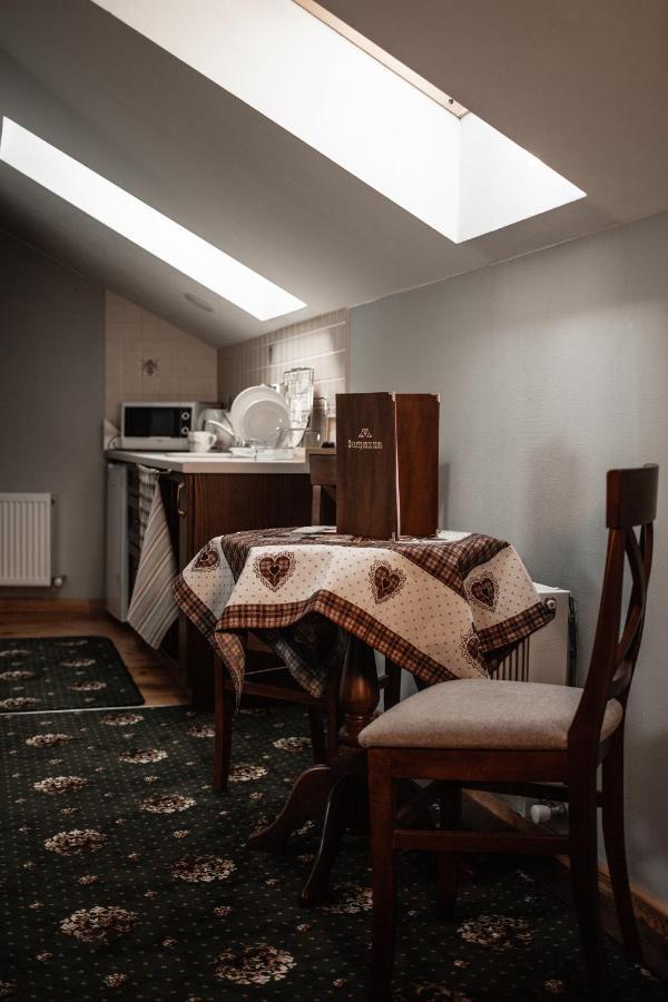 Hotel Ekaterinoslav Dnipro Esterno foto