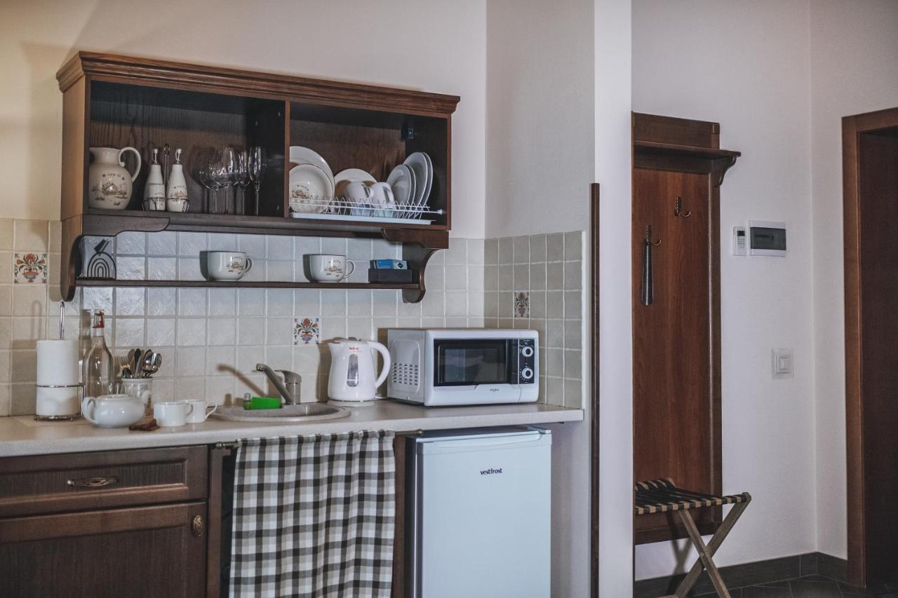 Hotel Ekaterinoslav Dnipro Esterno foto
